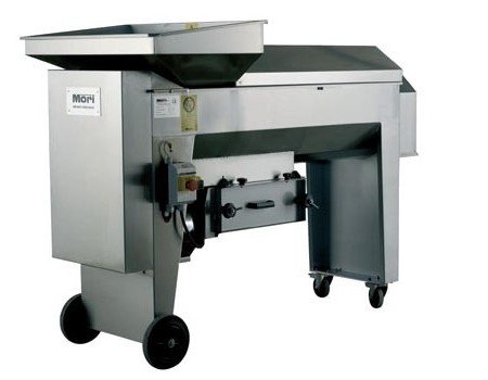 Muljača-runjača Mori R 30 B sa valjcima