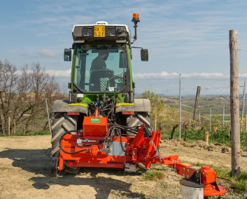 Olmi međuredna kopačica A100 jednostrana
