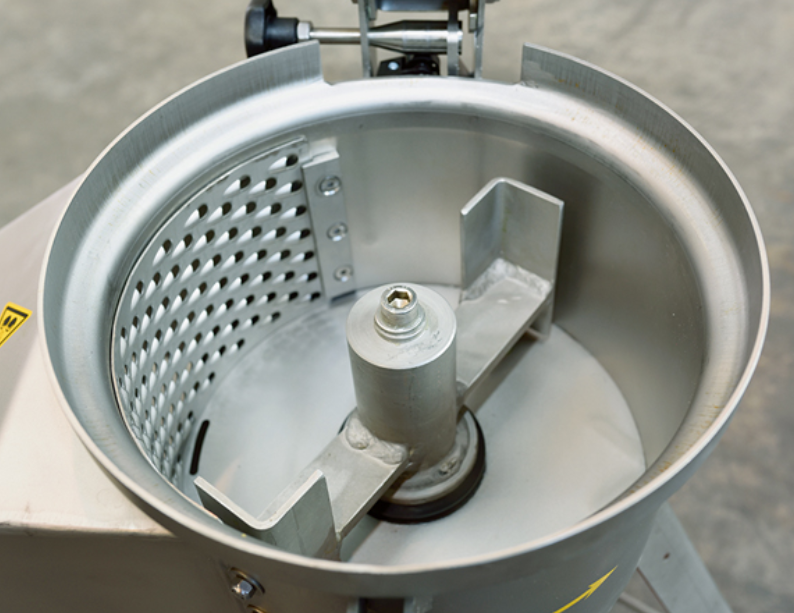 1322-00-001 Mlin el inox za voće RM 1,5 Voran sa stalkom