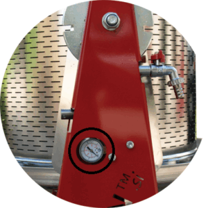 8129 Manometar Lancman 0-4 bar fi 50 mm,G 1/8 skala max 2,5 bar